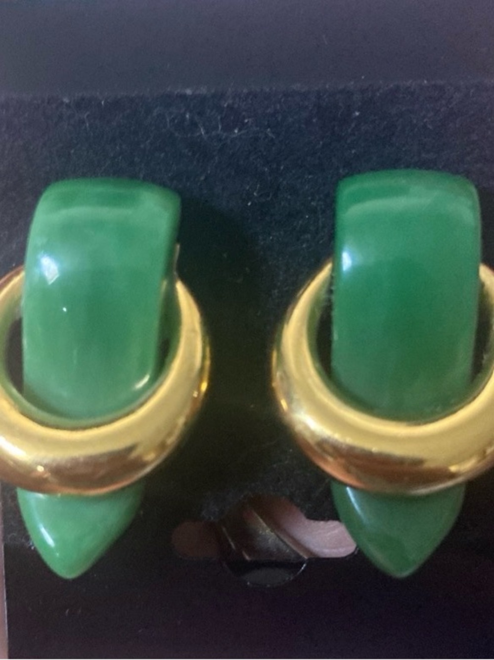 Trifari Green and Gold Clip-On Dangle Earrings